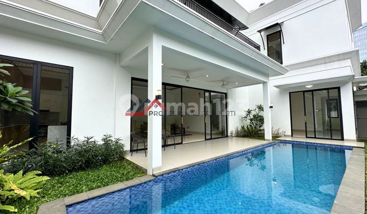 Rumah Baru Modern Tropis Belakang Citos Area Premium di Cilandak Rumah Baru Modern Tropis Belakang Citos Area Premium di Cilandak