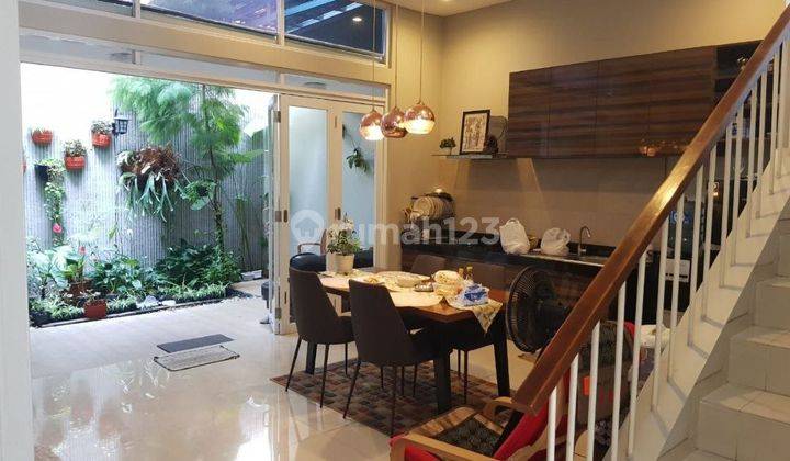 Rumah Mewah Siap Huni Strategis di Perumahan Pusat Kosa Sukabumi 3