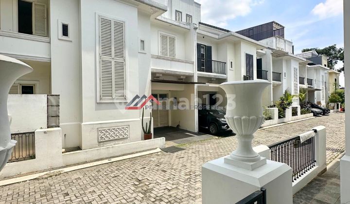 Rumah Bagus Lingkungan Nyaman Dalam Cluster Di Kemang