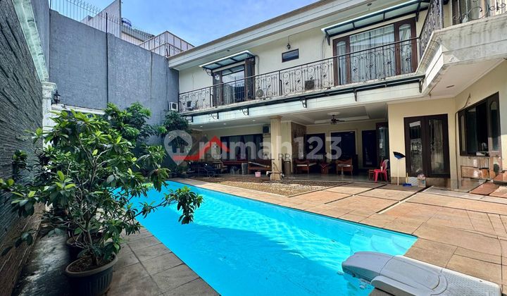 Rumah Mewah Dekat Stasiun MRT Strategis Di Komplek Lebak Bulus 2