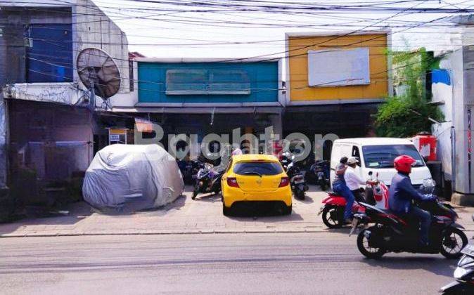 SUPERMARKET DAN APOTIK BERJALAN DI JAKARTA 1