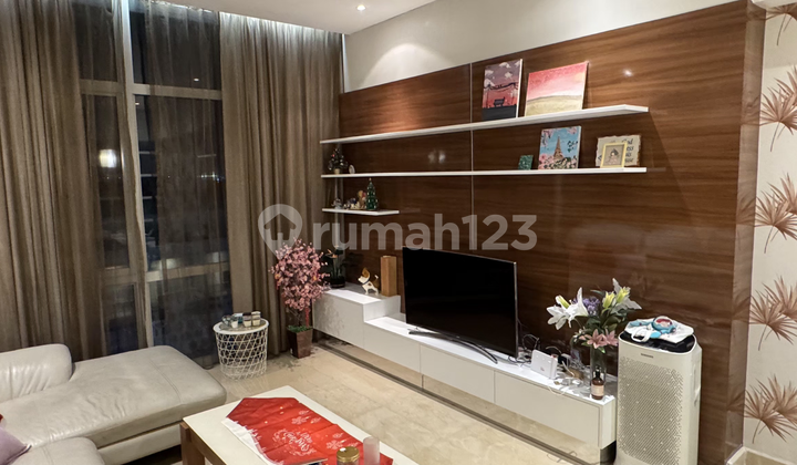 Disewakan Apartemen Fully Furnished 3Kamar+1 di Jantung Kelapa Gading, Jakarta Utara