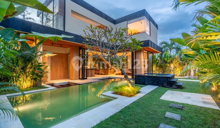 Modern Villa with Balinese Touch, Just a Step Away to Seseh Beach