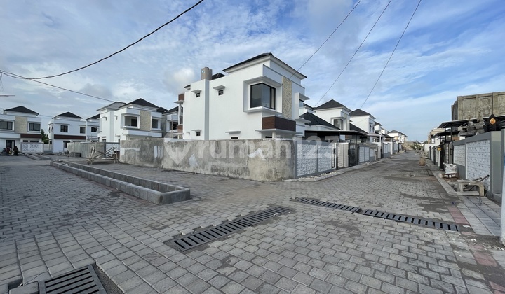 New Home Taman Mumbul 10 Minutes from Ngurah Rai Airport Toll Gate 2