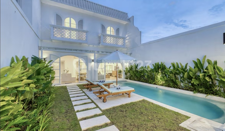 Luxury 3-Bedroom Villa with Sea and Rice Field Views in a Quiet Neighborhood