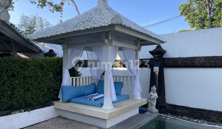 Strategic Location Kerobokan City Center 2 Bedrooms Strategic Location Kerobokan City Center 2 Bedrooms