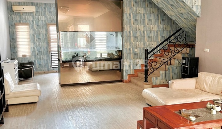 Rumah Butuh Renovasi Sertifikat Hak Milik di Rome, Jakarta Utara 2