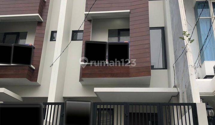 Di Jual Rumah Pluit Barat Brand New 1