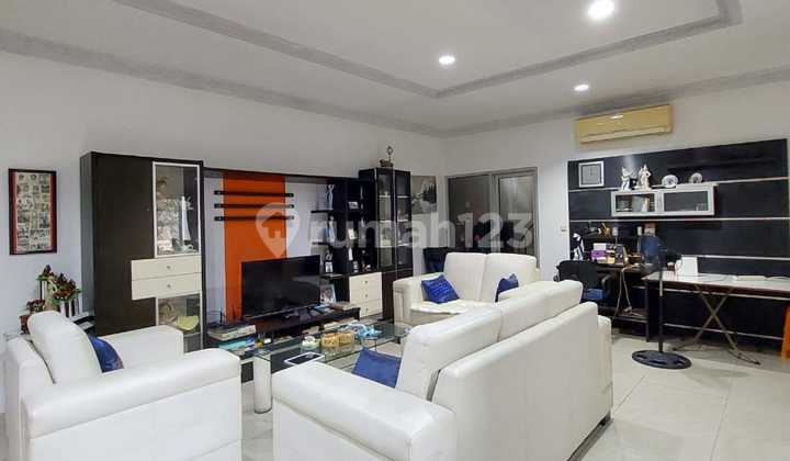 Dijual Rumah Florence Pik Hoek 1