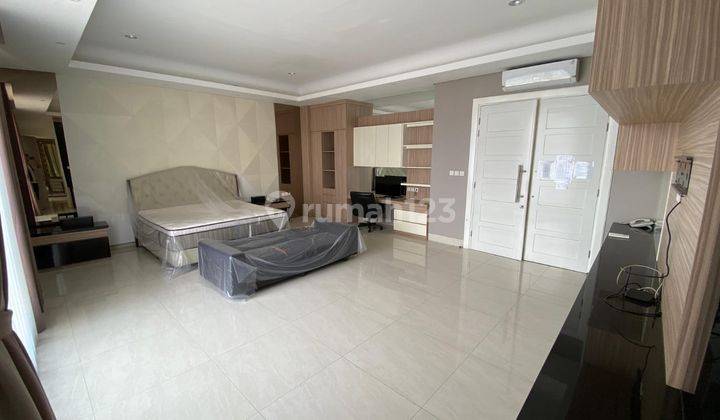 Rumah 3 Lantai Bagus Furnished SHM di Katamaran Indah, Jakarta Utara 2