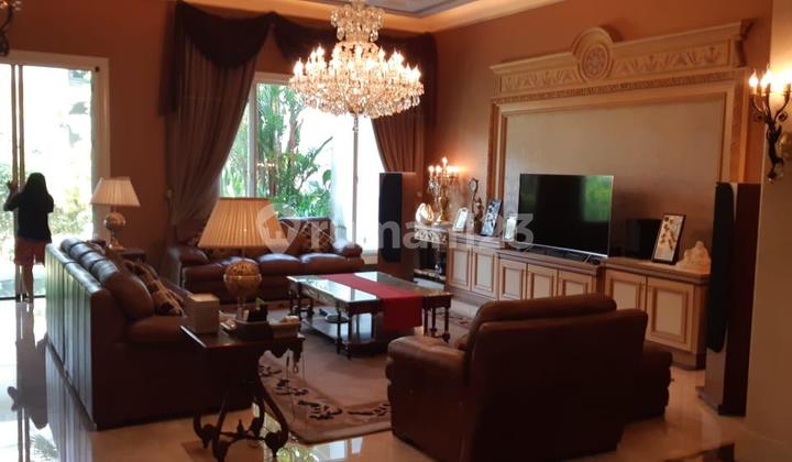 Rumah Bagus Semi Furnished SHM Pantai Indah Kapuk, Jakarta Utara