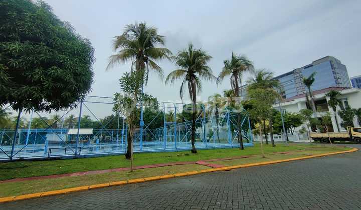 Rumah Butuh Renovasi Unfurnished SHM di Pantai Indah Kapuk, Jakarta Utara 2