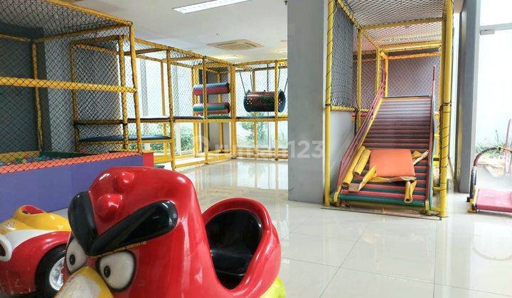 Apartemen Royal Olive Residence Tipe 3 BR View Swimming Pool di Pejaten 12