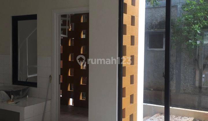 Rumah baru disewakan Bintaro sekt 9  2