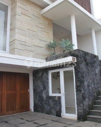 Dijual Cepat Rumah Area Lebak Bulus Jaksel
