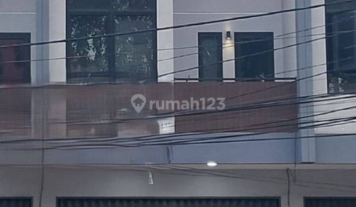 Ruko Murah Strategis Hadap Jalan Raya Kota Harapan Indah Bekasi 1