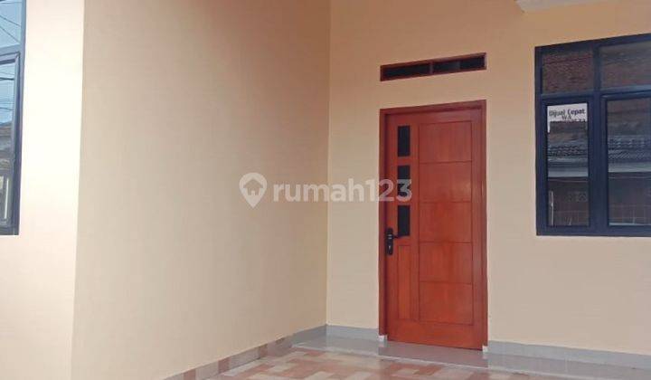 Rumah Baru Modern Minimalis Siap Huni Kota Harapan Indah Bekasi  2