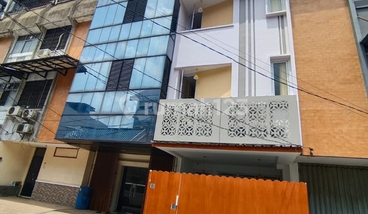 Boarding House Near Gajah Mada and Harmoni, Central Jakarta 1