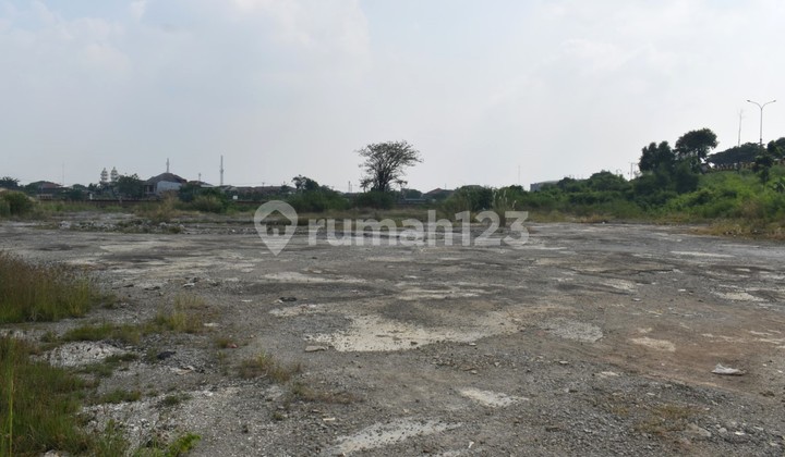 Strategic Affordable Land on Re Martadinata Street, North Cikarang.