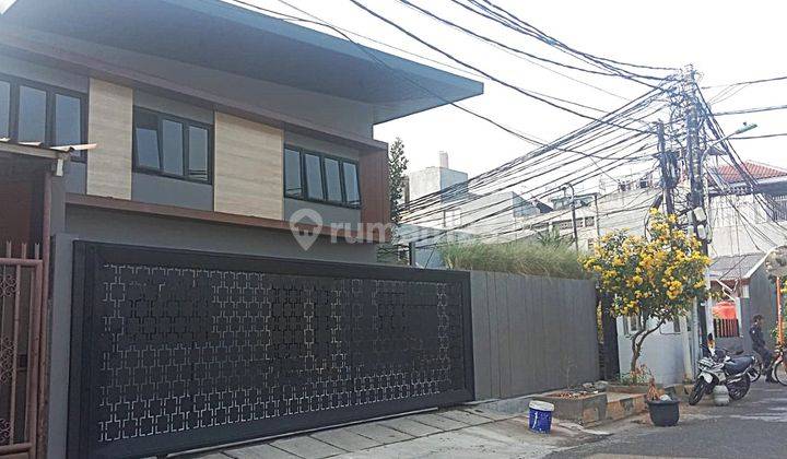 Rumah Hoek Baru Selesai Full Renovasi Kelapa Gading Jakarta Utara 1