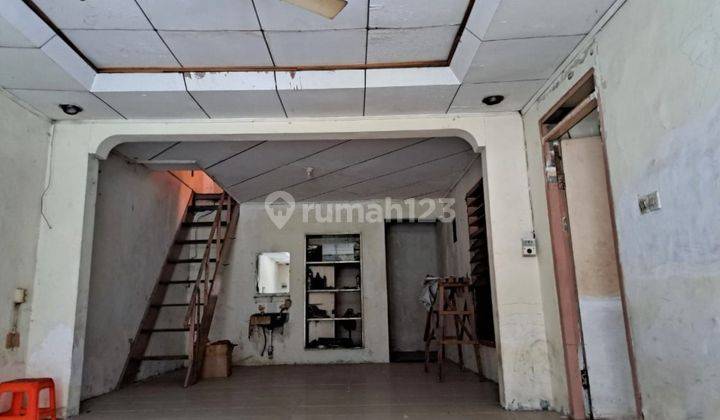 Rumah Tua Hitung Tanah Lokasi Strategis Harapan Indah Bekasi 2