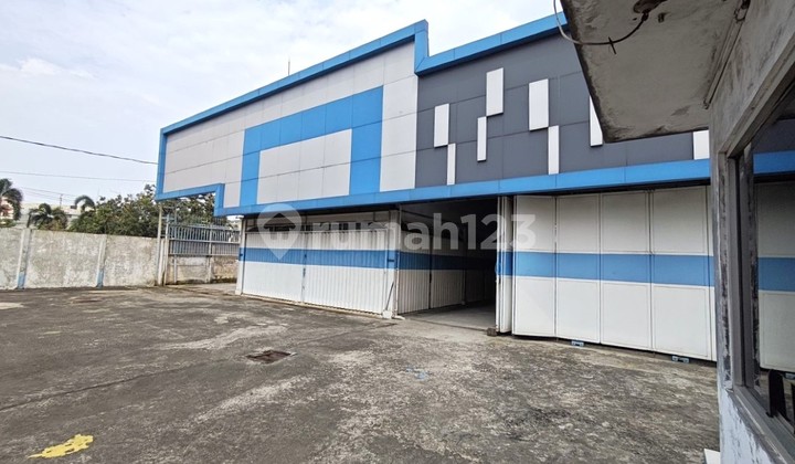 Warehouse/Building on KH Hasyim Ashari Highway, Cipondoh, Tangerang Warehouse/Building on KH Hasyim Ashari Highway, Cipondoh, Tangerang