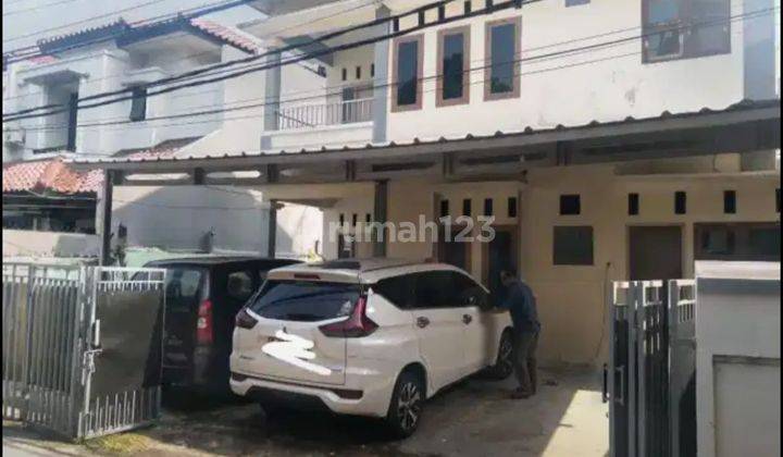 Rumah 2 Lantai Terawat Strategis Dicondet Jakarta Timur 1