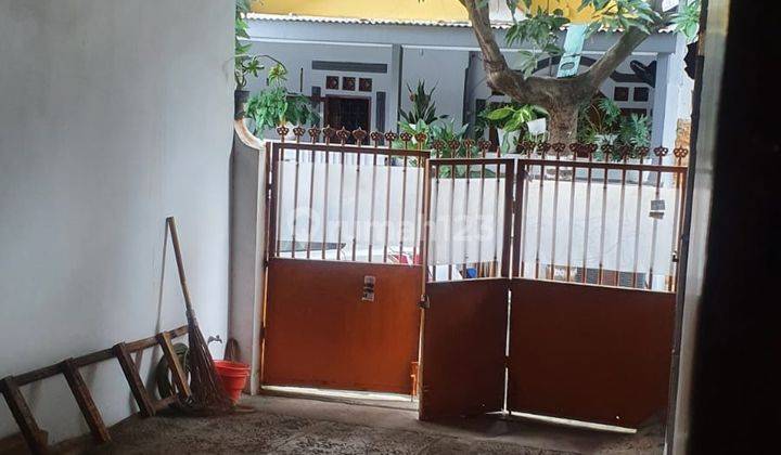 Rumah Terawat Dan Strategis Dekat Toll Sercin Pamulang 2