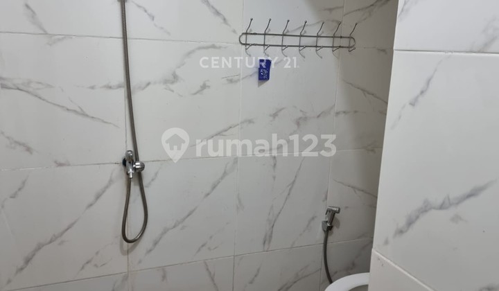 Rumah Baru Siap Huni Hadap Selatan Di Kota Surabaya 2