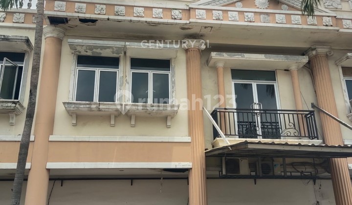 Dijual 2 Ruko Gandeng 2 Lantai Perlu Perbaikan di Komplek Ruko Dijual 2 Ruko Gandeng 2 Lantai Perlu Perbaikan di Komplek Ruko
