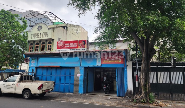 Disewakan Ruang Usaha Strategis Luas di Senen Jakarta Pusat