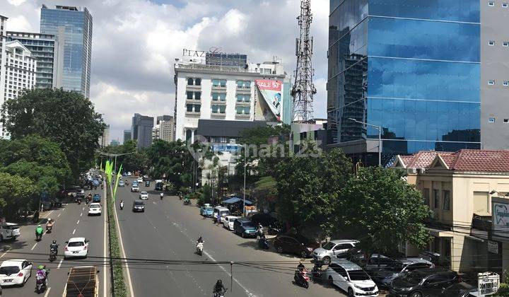 Gedung kantor 8,5 Lt di Tanah Abang Jakpus 1