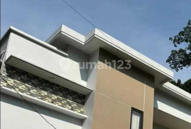 VILLA WITH VIEW OF MOUNT SALAK IN CIAPUS BOGOR