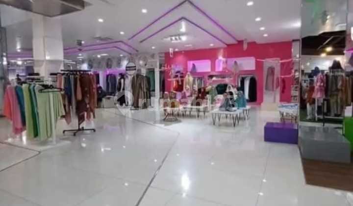 Ready-to-Use Building on Jl Ry Margonda, Depok