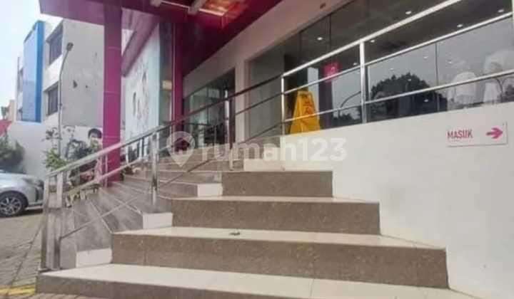 Ready-to-Use Building on Jl Ry Margonda, Depok