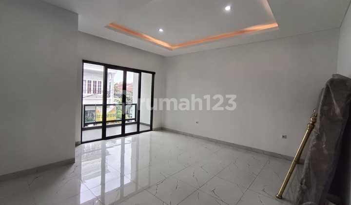 Rumah Baru 4 Lt Di Gading Pendawa Kelapa Gading-:hadap Barat 1