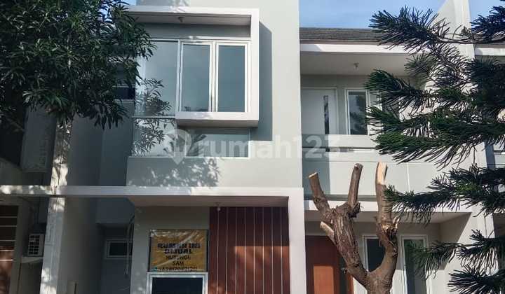 Dijual Rumah Baru 2 Lantai Hadap Timur 2