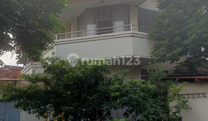 Dijual Ruang Usaha dan Bangunan Pondok Bambu 2