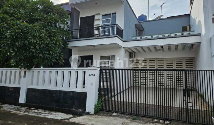 Price reduced again, Corner House in Pondok Gading Utara ~MS