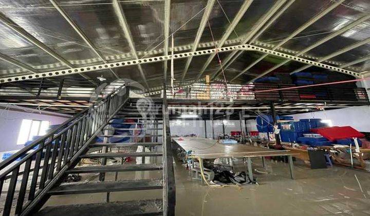 Kokoh Terawat. Gedung Cocok Untuk Usaha Dijual di Taman Kopo Indah Bandung 2