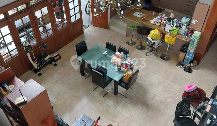 Rumah nyaman di jalan Raya Sutami, bisa untuk usaha