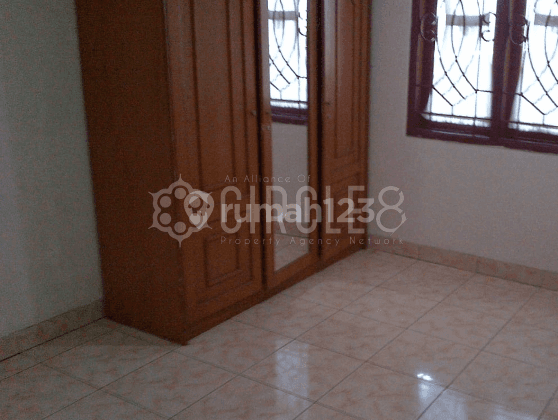 Rumah Bagus Shm Siap Huni Di Pinus Regency 2