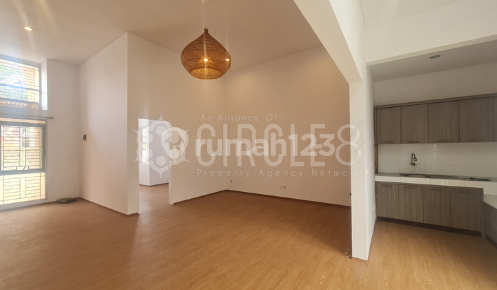 Rumah bagus di Kluster Mayangkarsa, Kota Baru Parahyangan 1