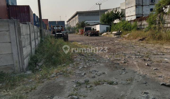 Disewakan tanah industri di jl Kalianak Surabaya Jawa timur 2