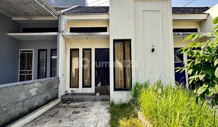 Vila Rizki Ilhami Plus Siap huni Samping Taman Rumah 1