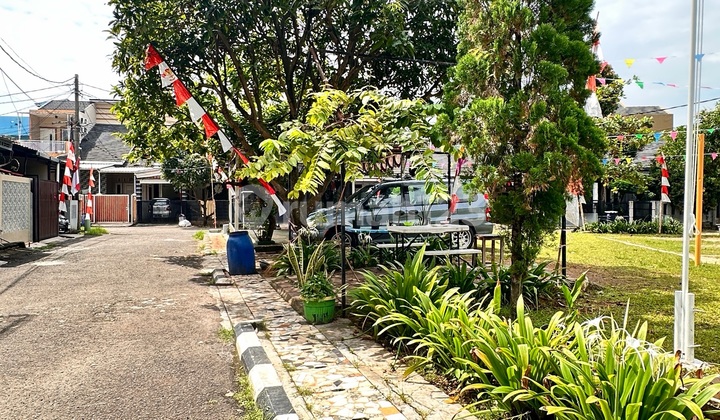 Di Jual Cepat Rumah di Vila Rizki Ilhami Posisi Hook dan Depan Taman