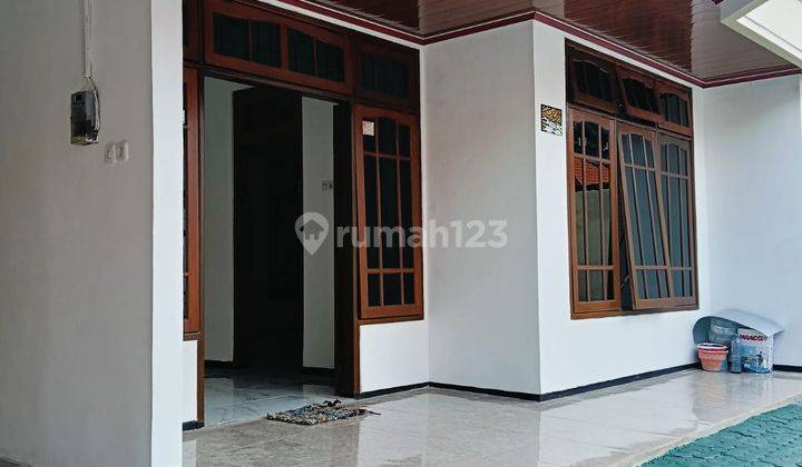Rumah Kebonsari Tengah Sejati 1