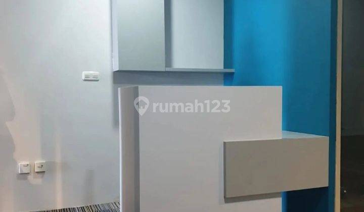 Office Pakuwon Tower 2