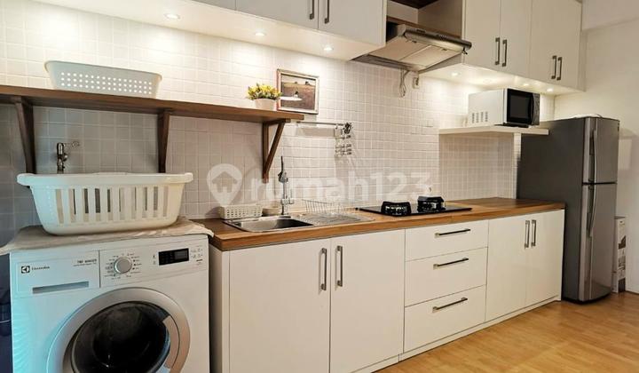 Gunawangsa Manyar Tower B Apartment Gunawangsa Manyar Tower B Apartment