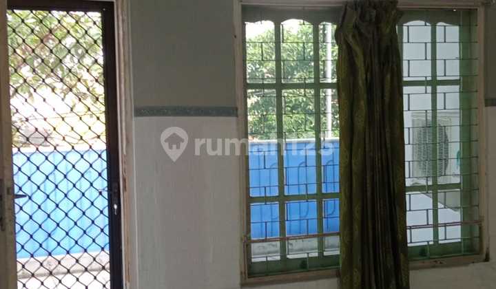 Karang Empat Besar Commercial Building 1